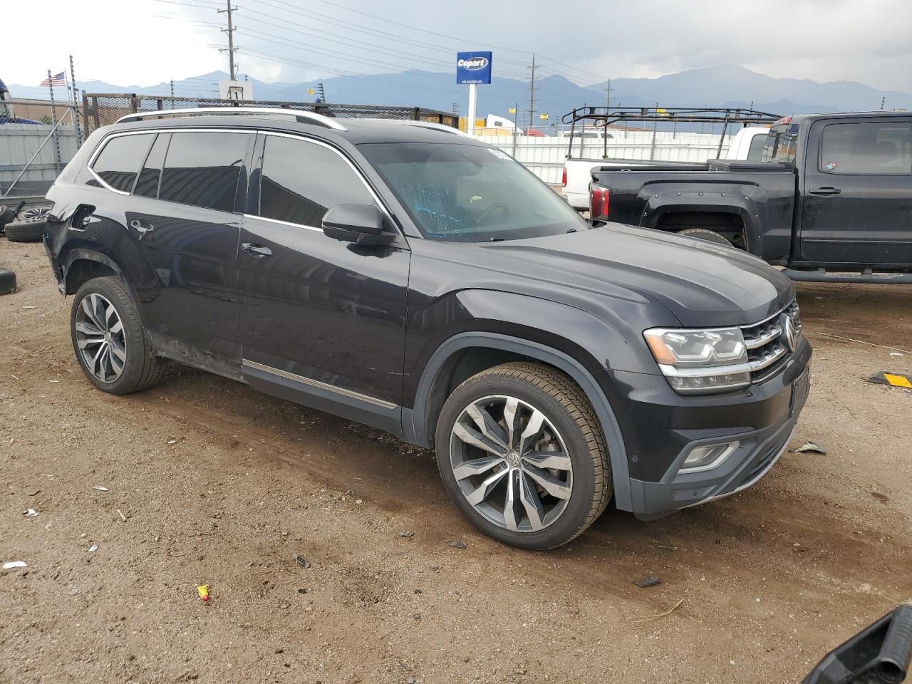 2019 Volkswagen Atlas Sel Premium - Image 4