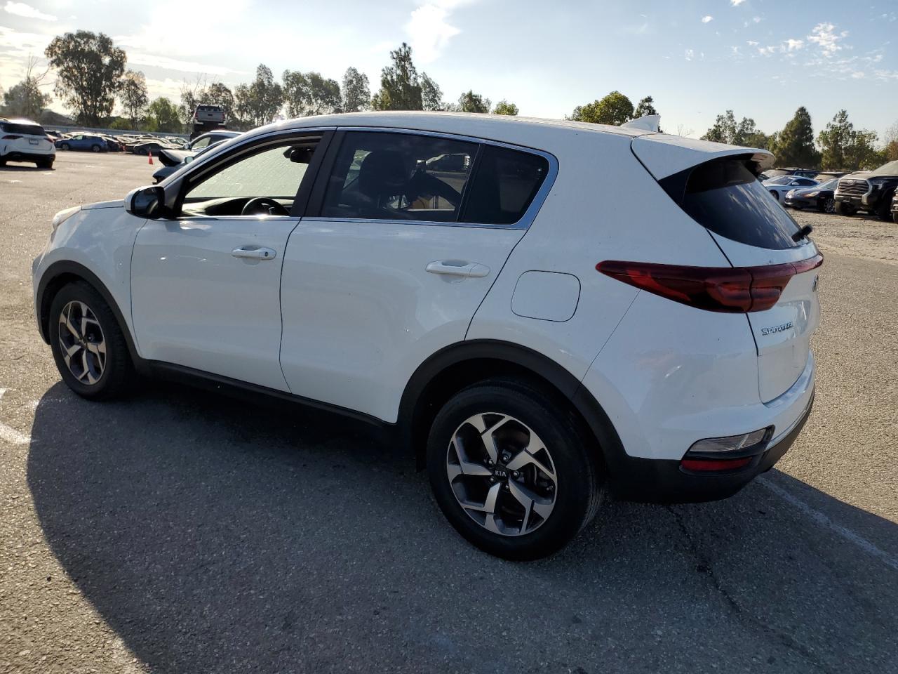 2020 Kia Sportage Lx - Фото 2