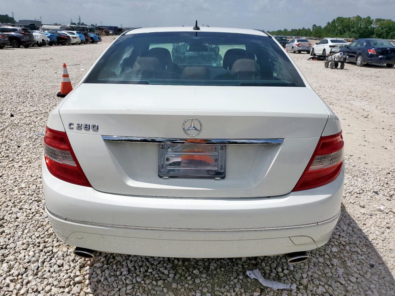 2009 Mercedes-Benz C 300 - Image 6