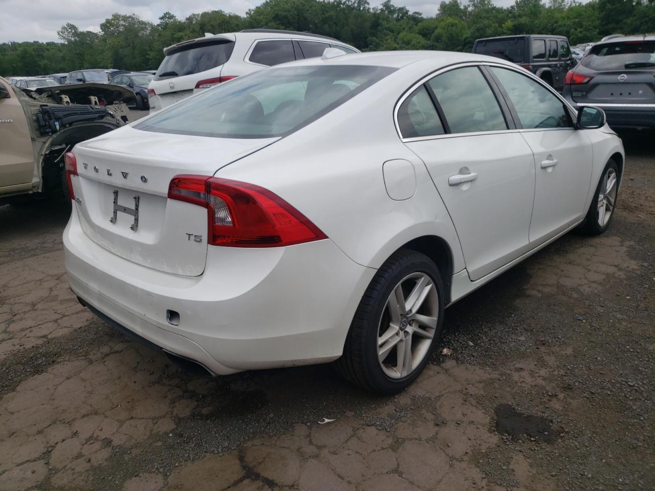 2014 Volvo S60 T5 - Image 3