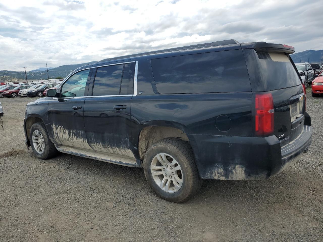 2019 Chevrolet Suburban K1500 Lt - Image 2