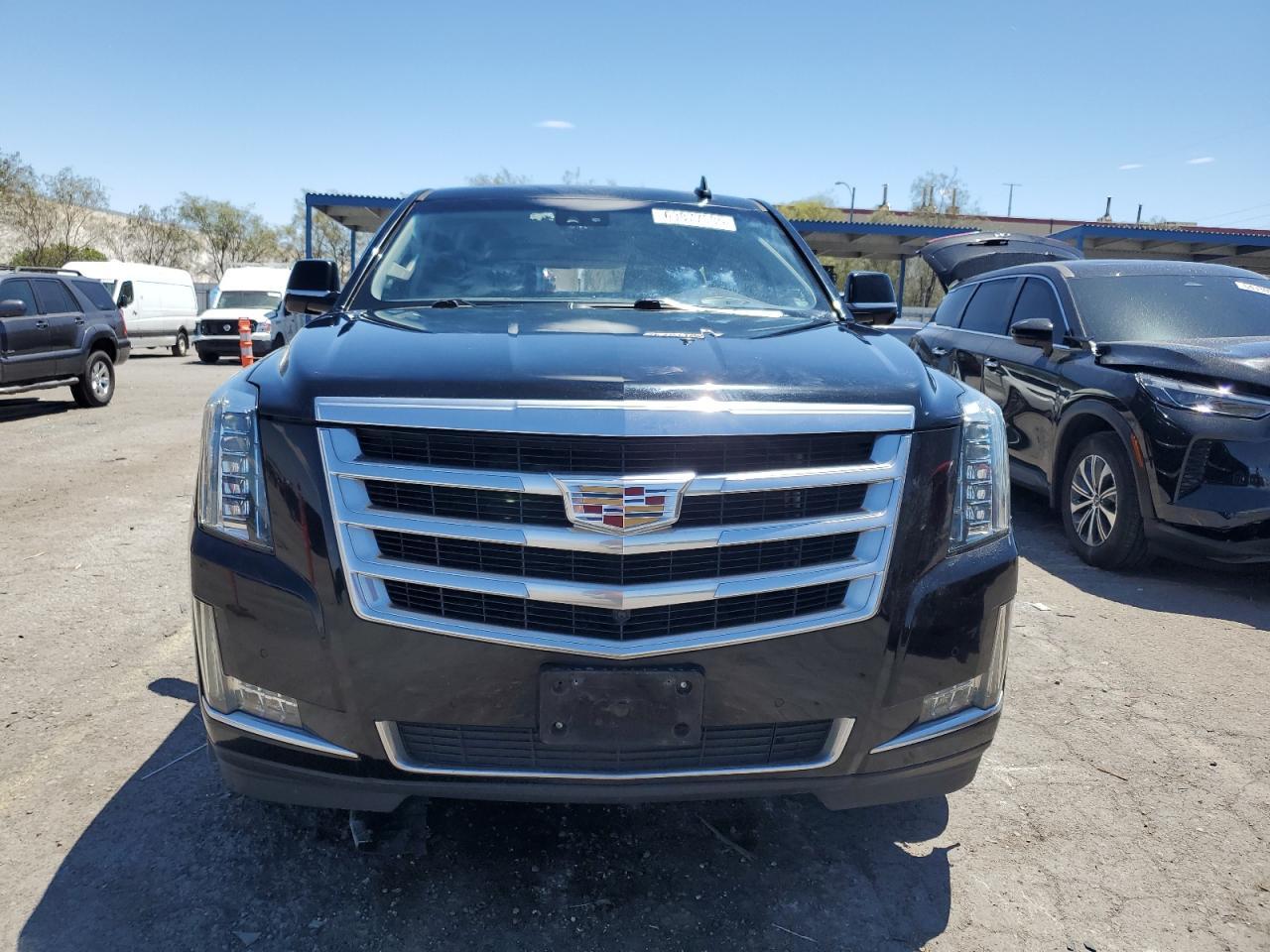 2019 Cadillac Escalade Esv Luxury - Image 5