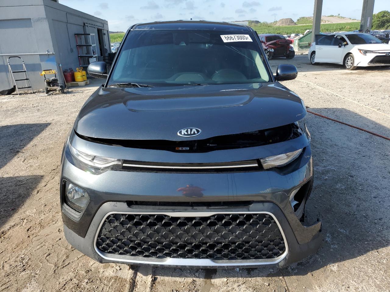 2020 Kia Soul Lx - Фото 5