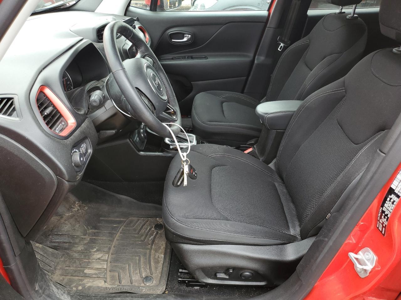 2022 Jeep Renegade Latitude - Image 7