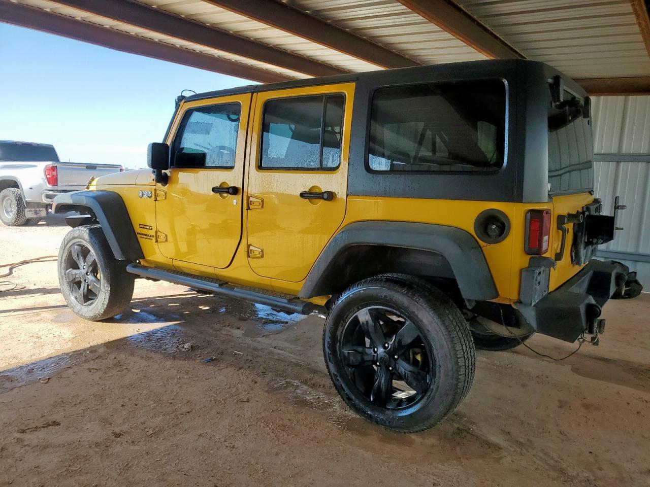 2015 Jeep Wrangler Unlimited Sport - Фото 2