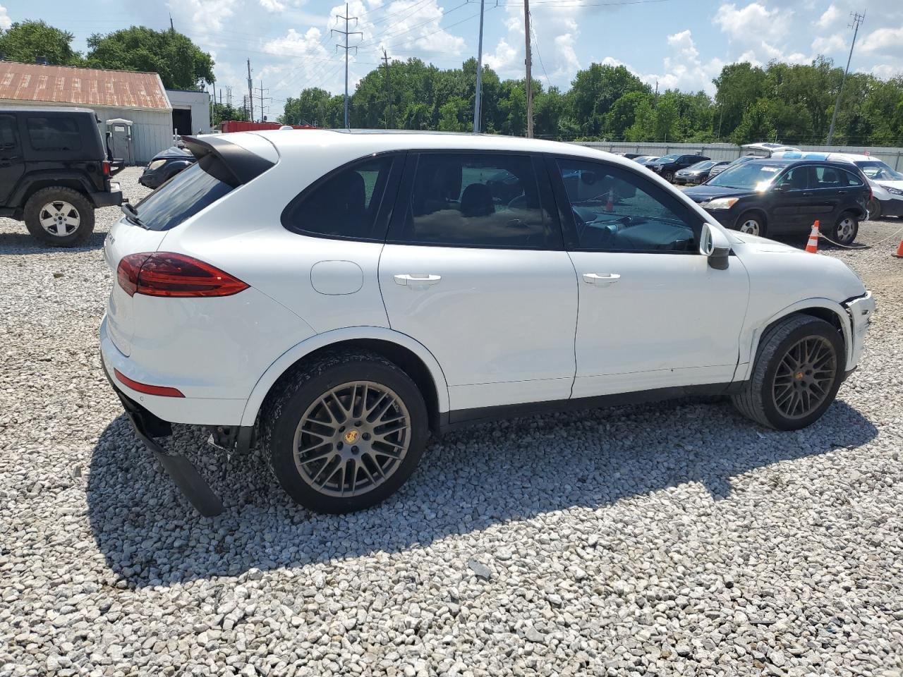 2017 Porsche Cayenne - Фото 3