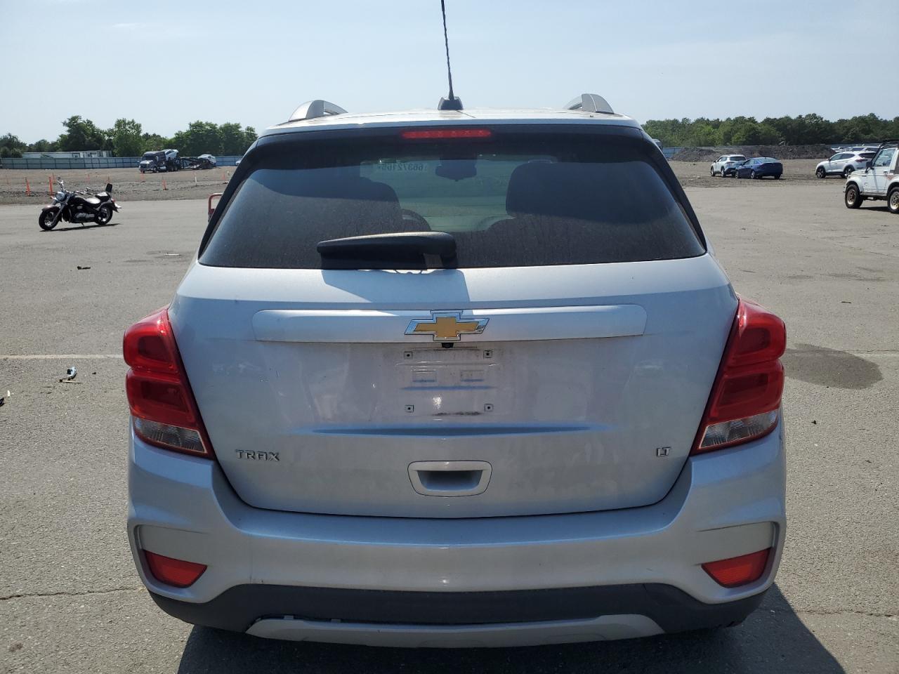 2020 Chevrolet Trax 1Lt - Фото 6