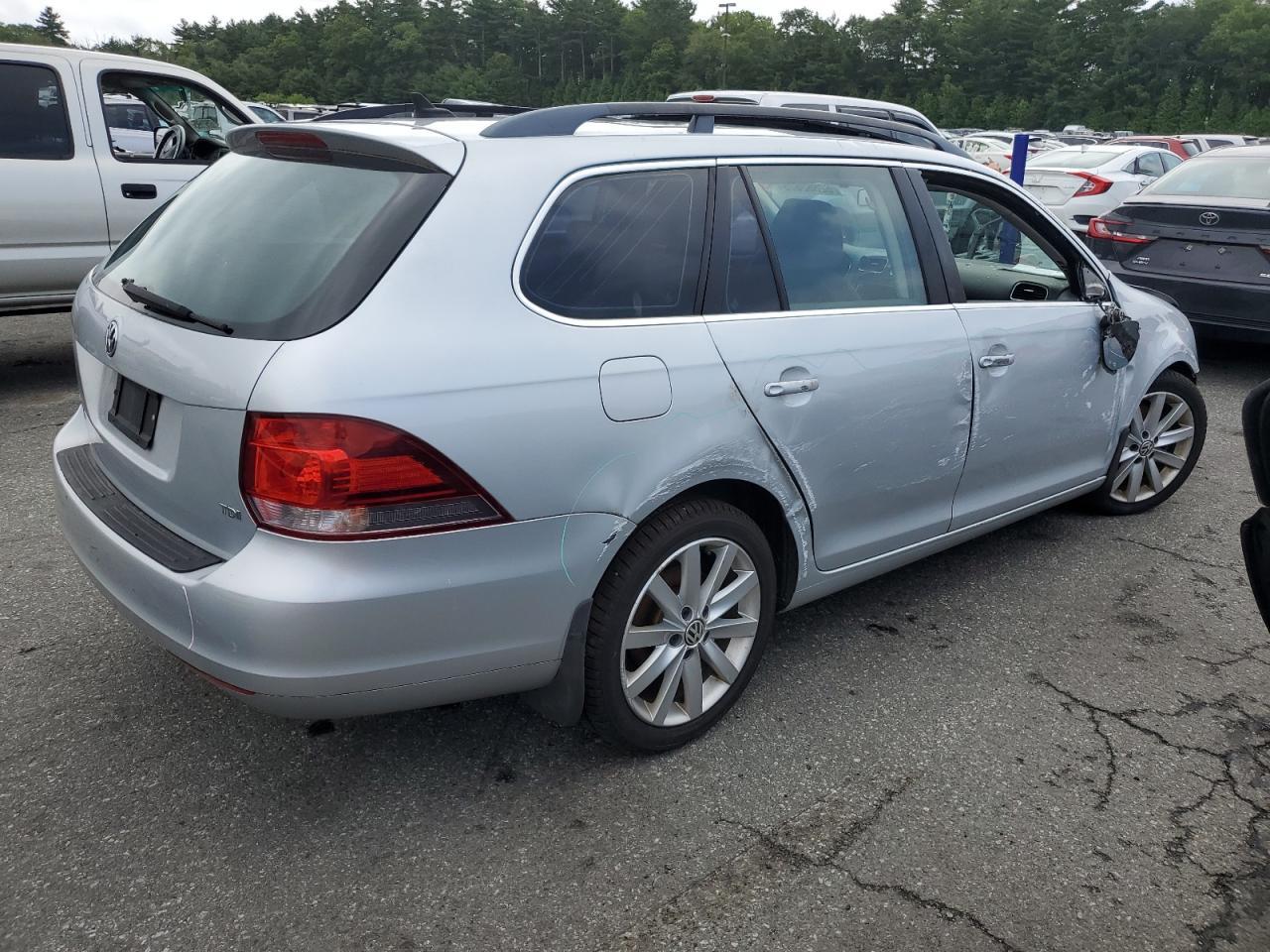 2012 Volkswagen Jetta Tdi - Image 3