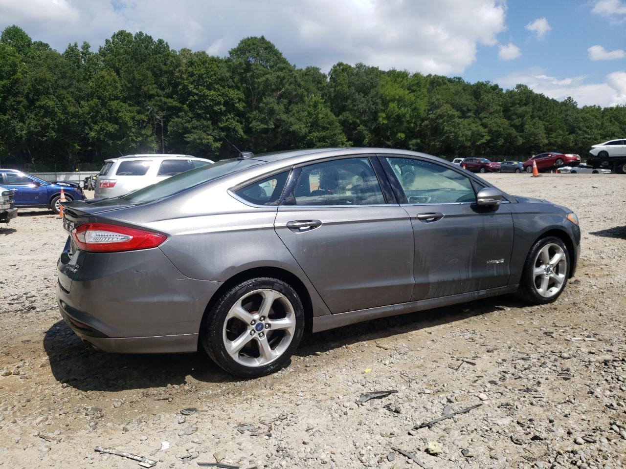 2014 Ford Fusion Se Hybrid - Image 3