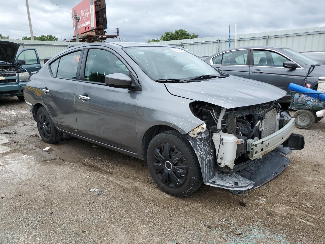 2019 Nissan Versa S - Фото 4