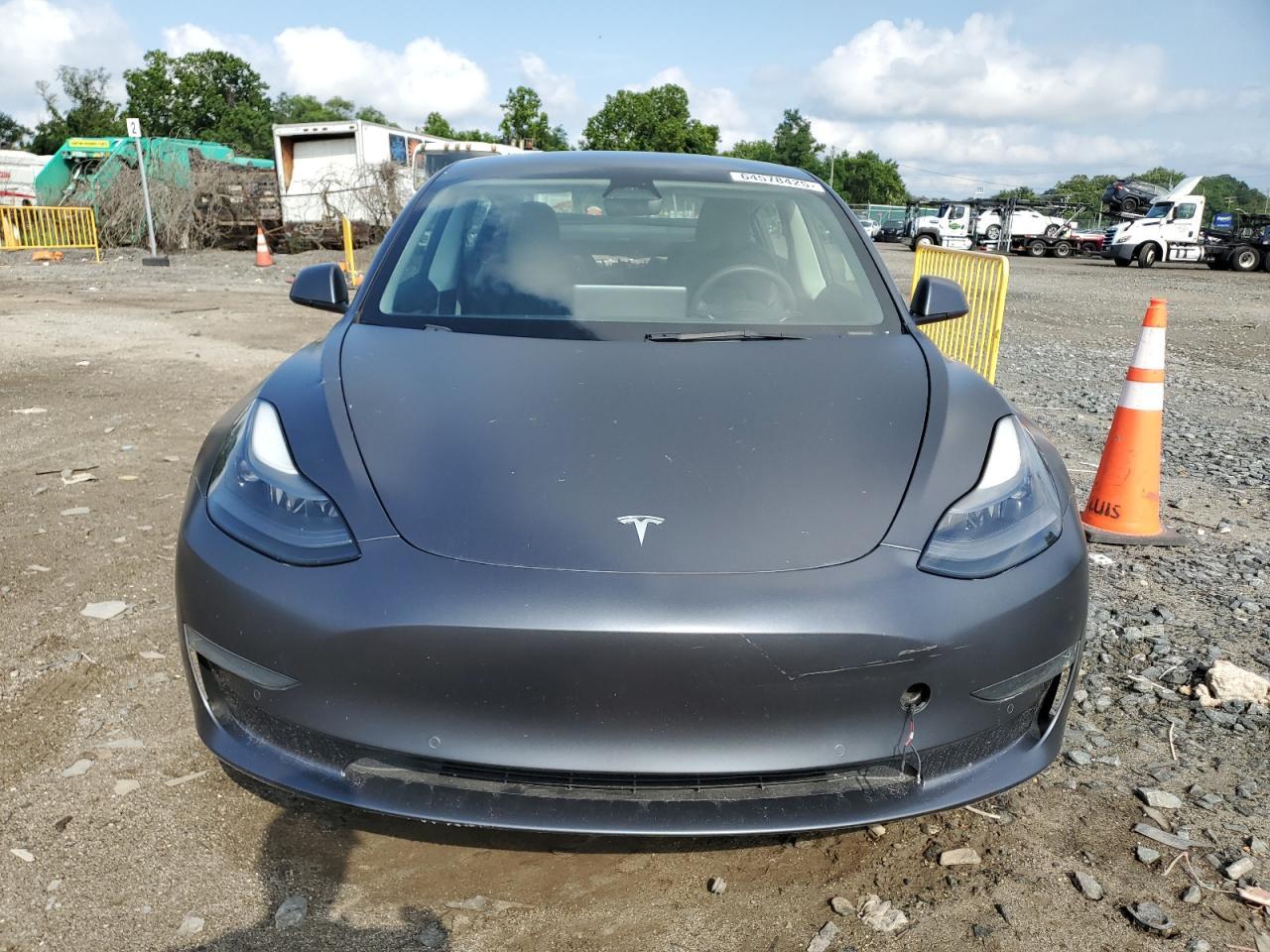2022 Tesla Model 3 - Фото 5