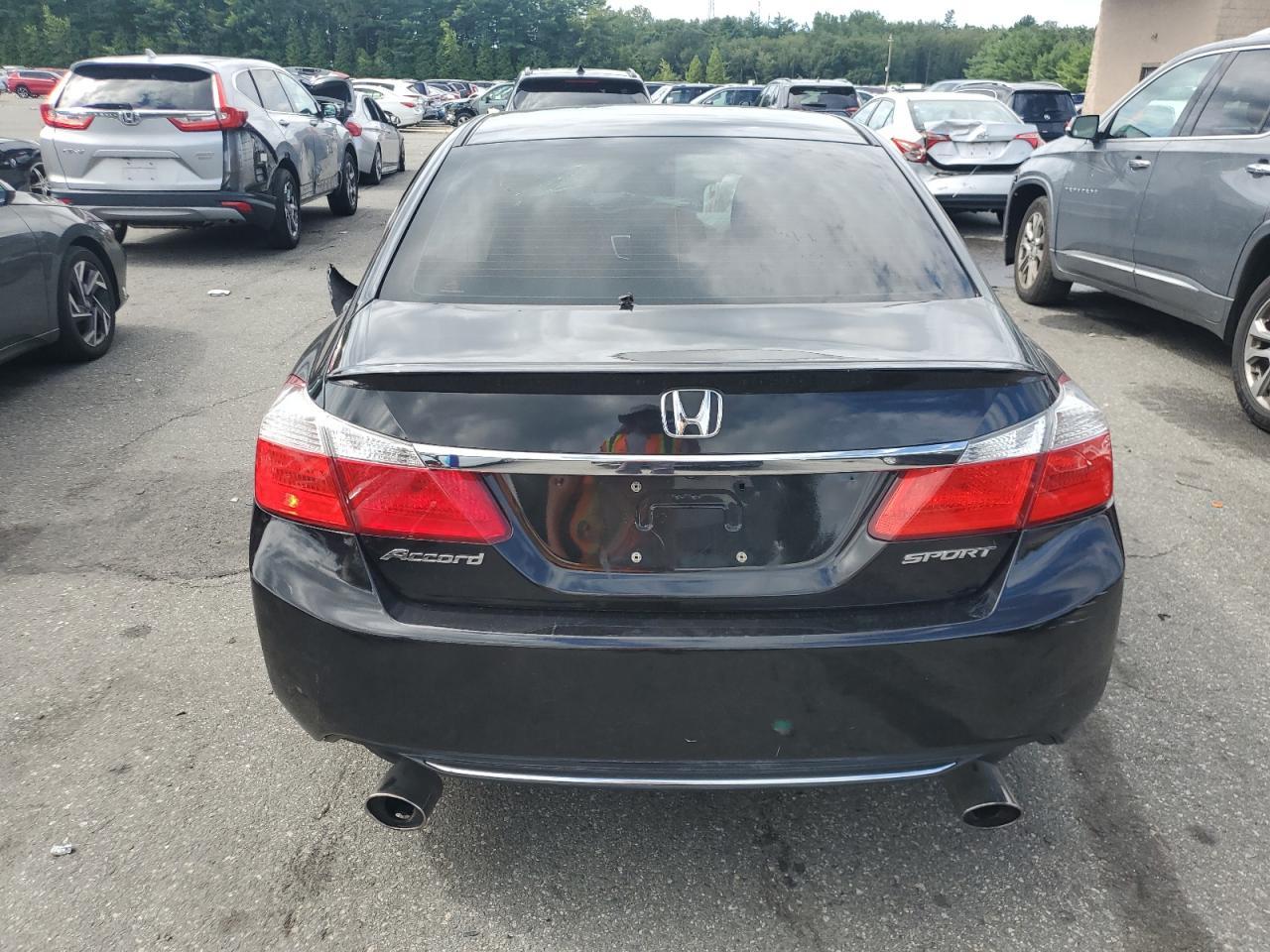 2013 Honda Accord Sport - Image 6