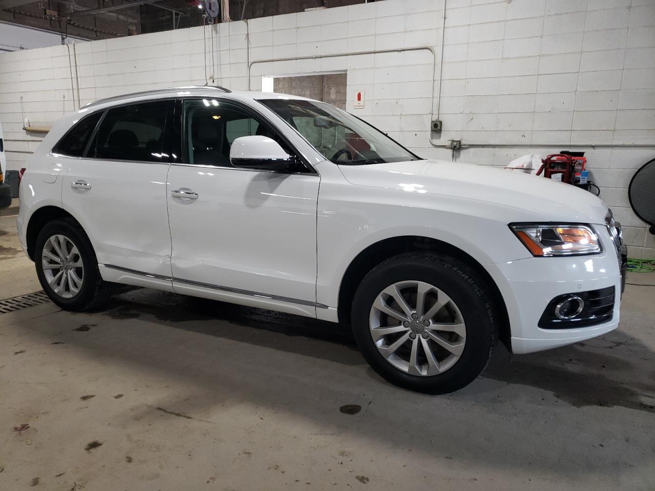 2016 Audi Q5 Premium Plus - Image 4