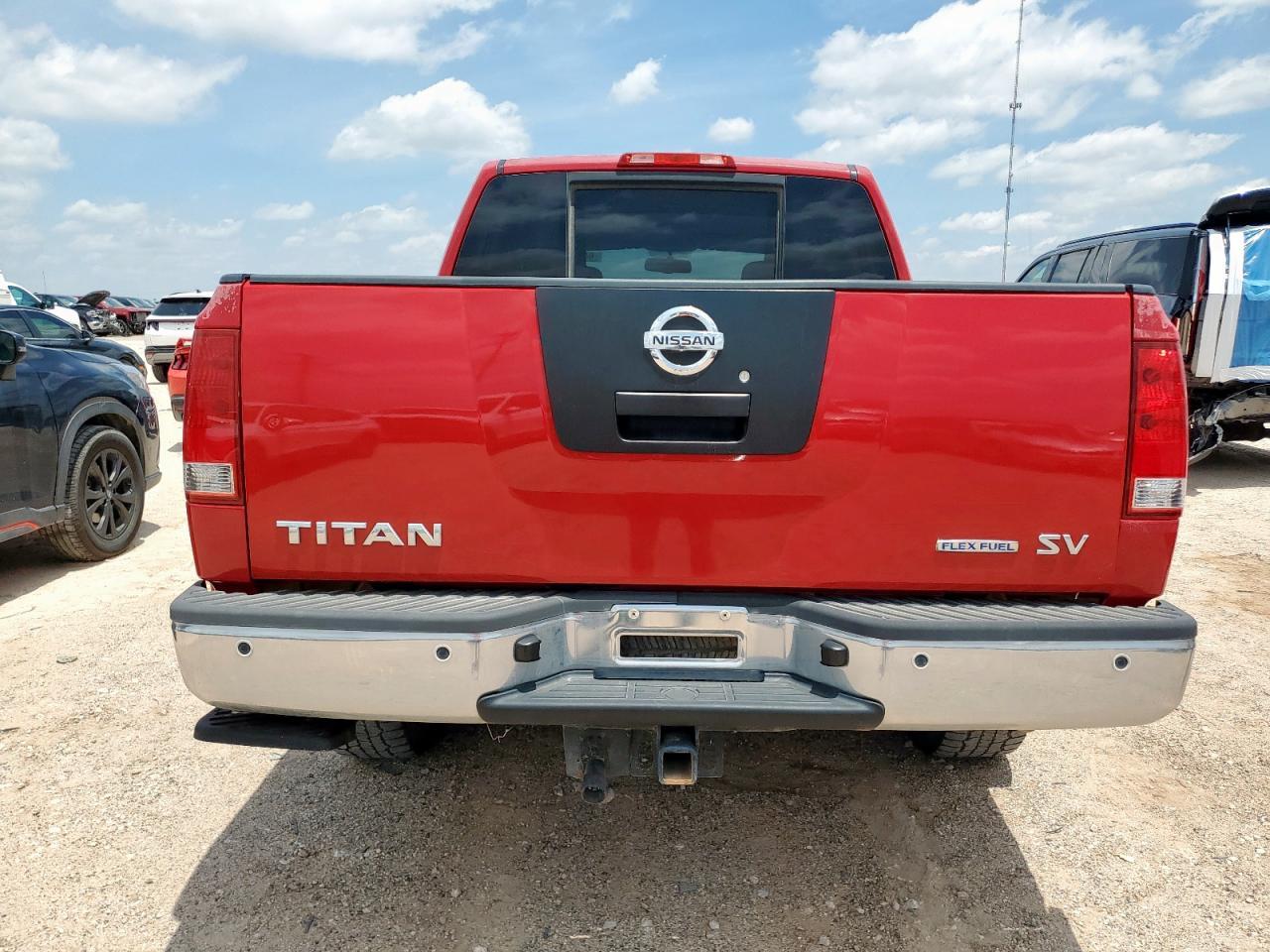 2011 Nissan Titan S - Фото 6