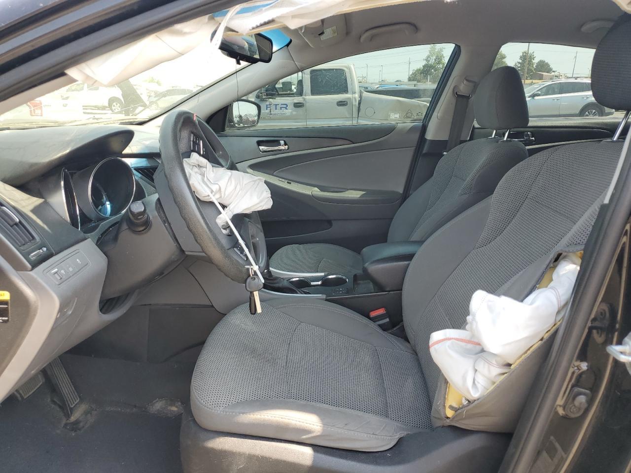 2013 Hyundai Sonata Gls - Image 7