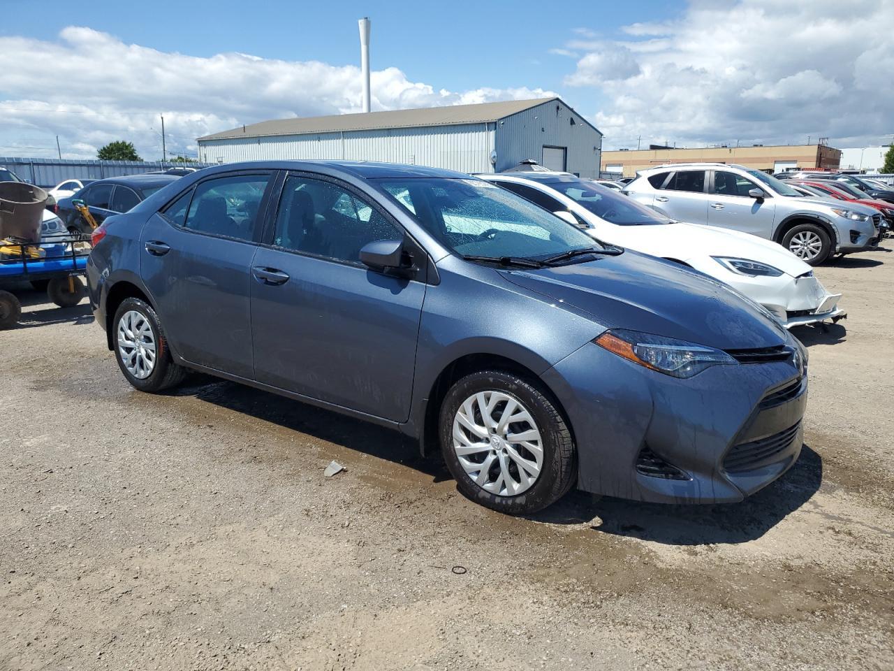 2017 Toyota Corolla L - Фото 4