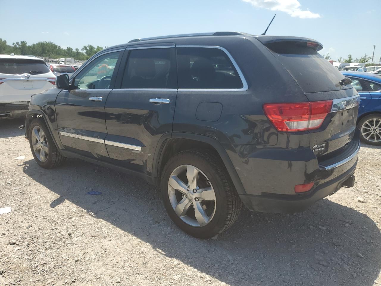 2013 Jeep Grand Cherokee Limited - Image 2