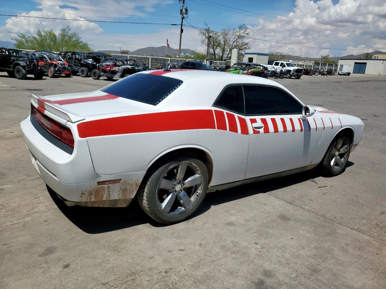 2012 Dodge Challenger Sxt - Фото 3