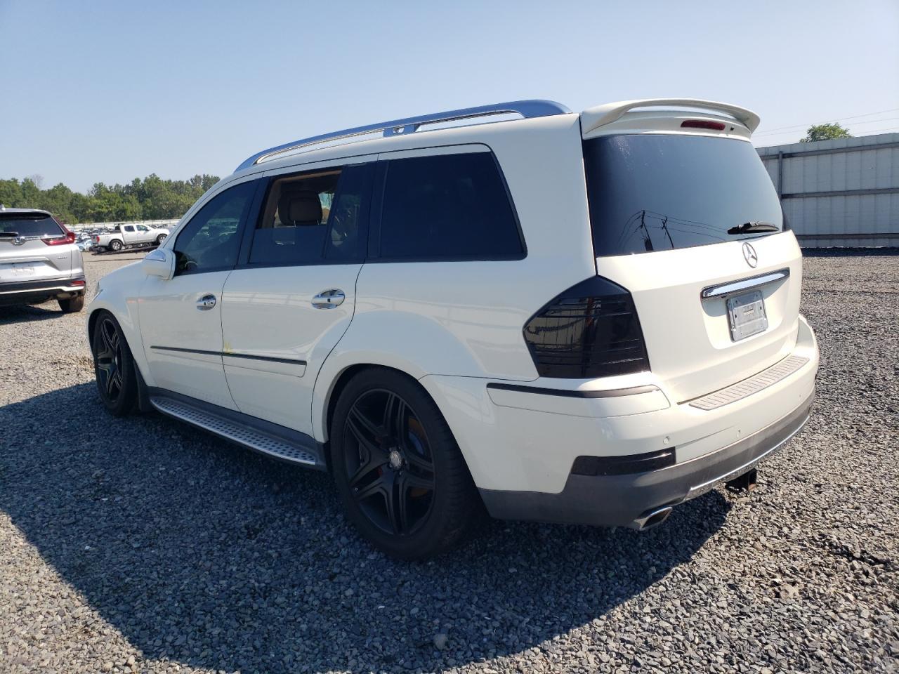 2009 Mercedes-Benz Gl 450 4Matic - Фото 2