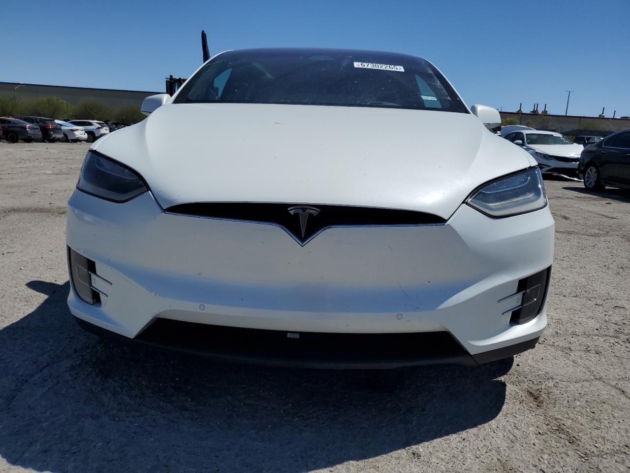 2018 Tesla Model X - Image 5
