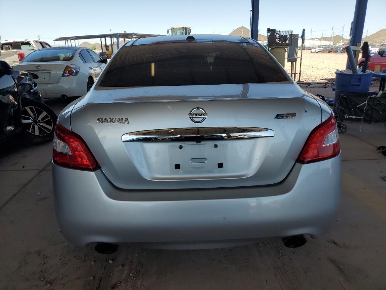 2010 Nissan Maxima S - Фото 6