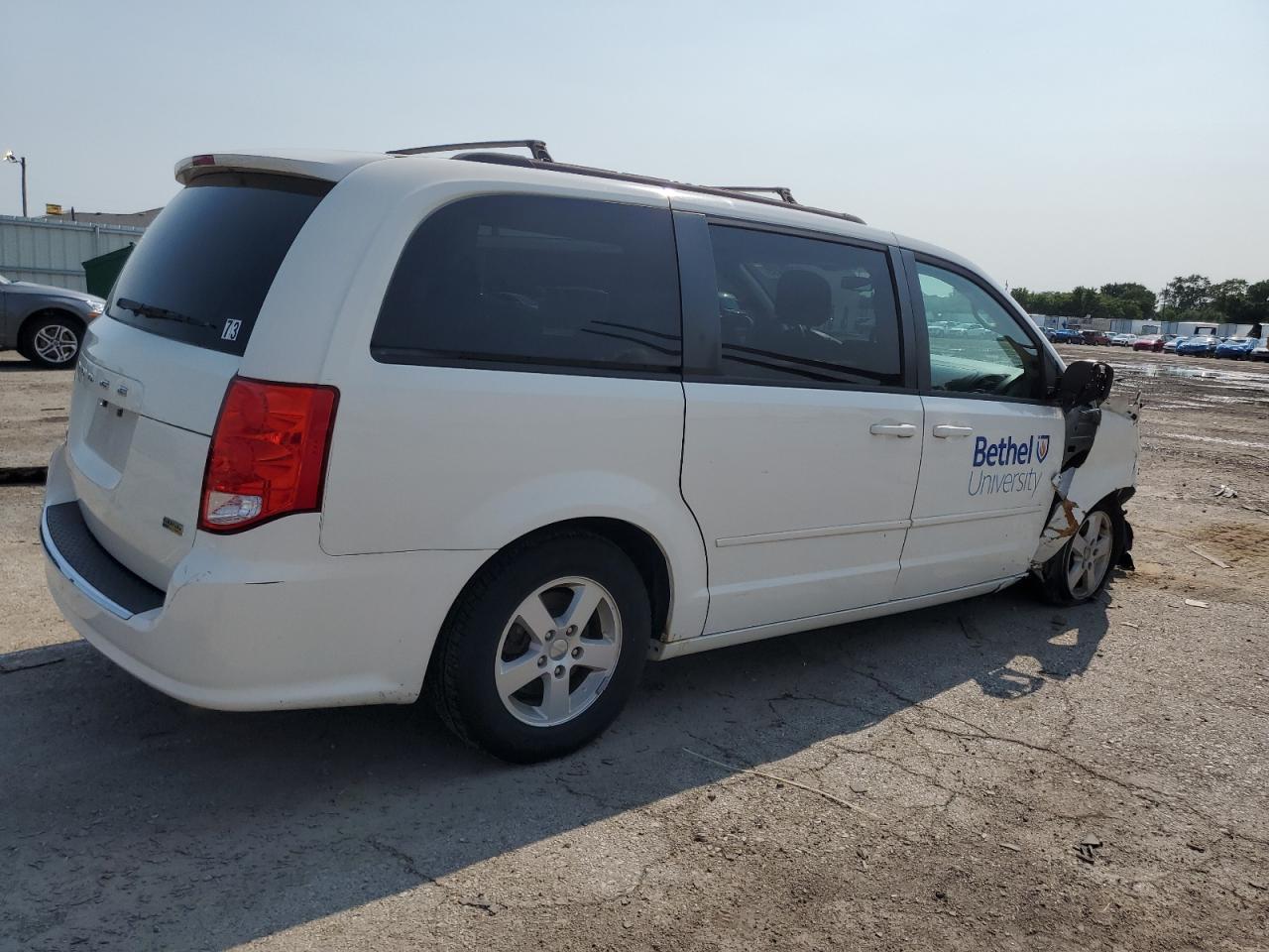 2013 Dodge Grand Caravan Sxt - Фото 3