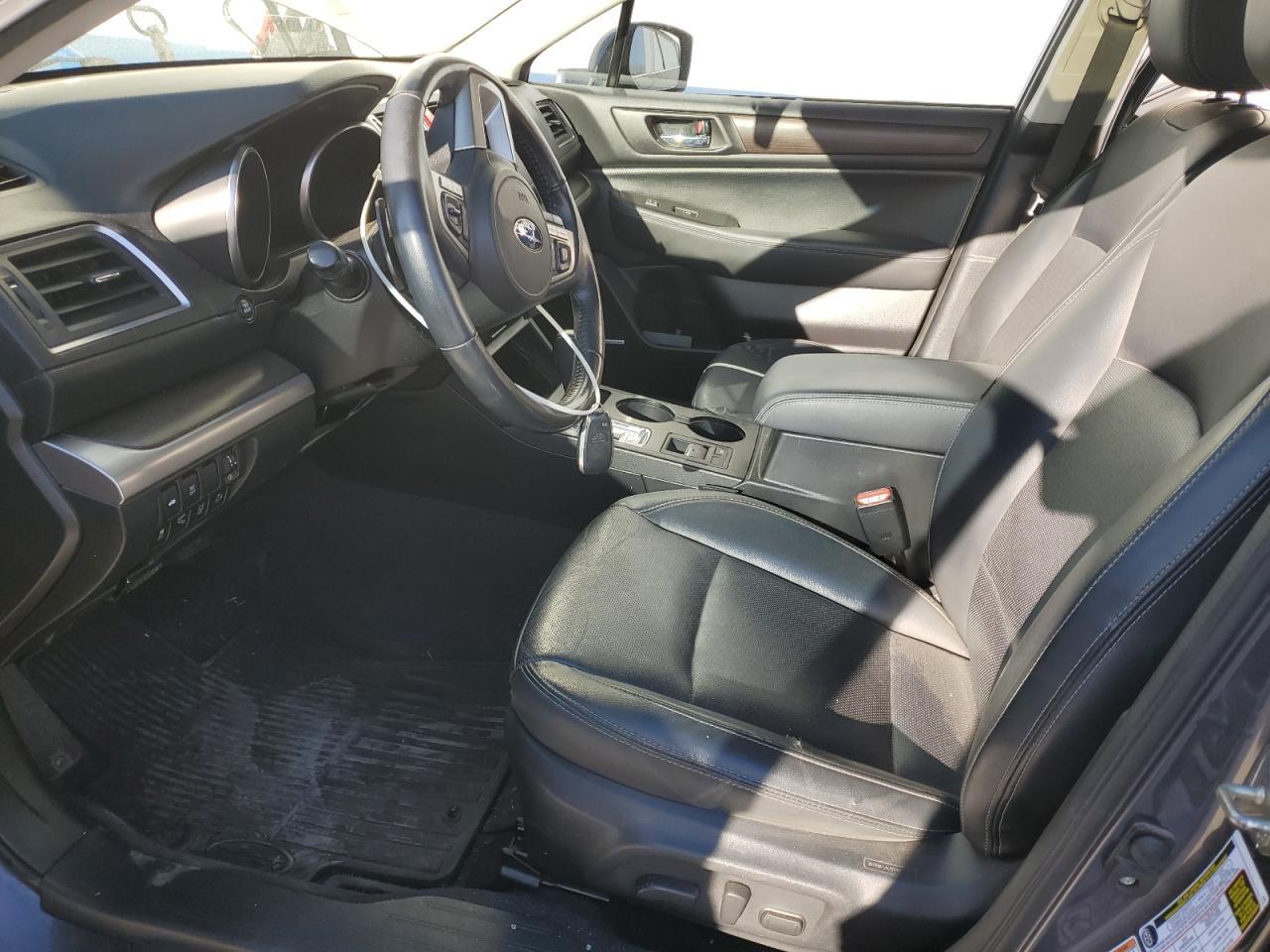 2016 Subaru Legacy 3.6R Limited - Image 7