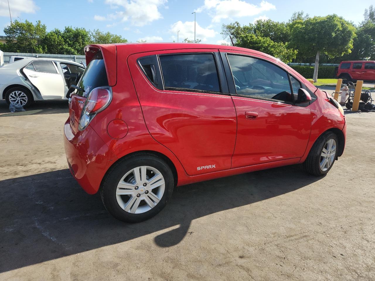 2015 Chevrolet Spark Ls - Фото 3