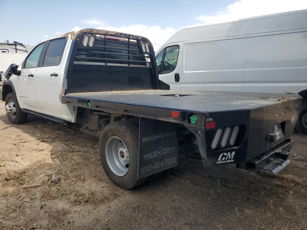 2022 GMC Sierra K3500 - Фото 2