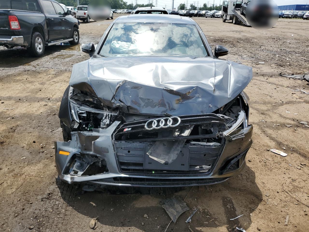 2019 Audi S4 Premium Plus - Image 5