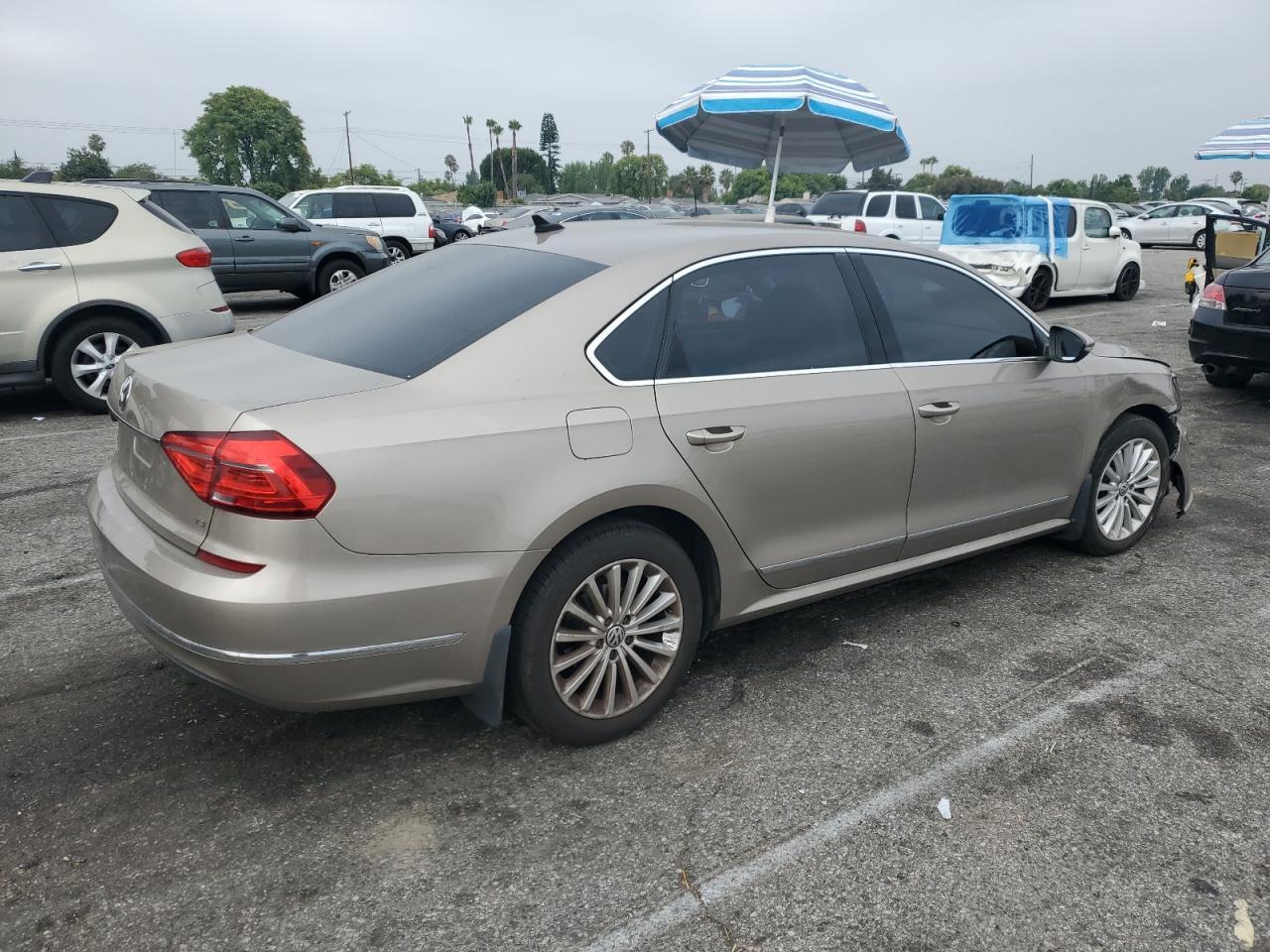 2016 Volkswagen Passat Se - Image 3