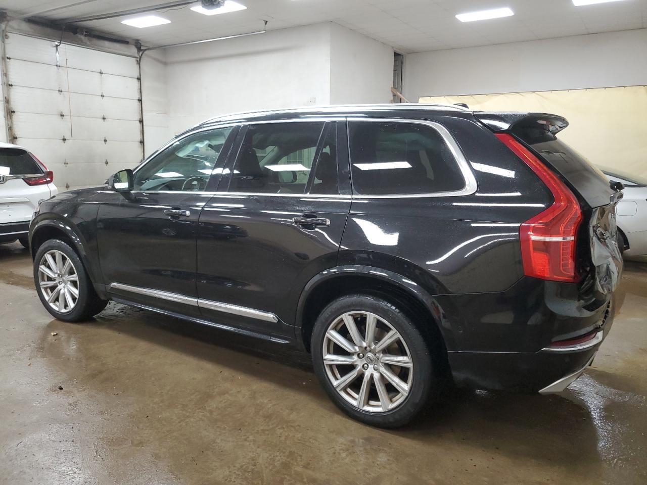 2016 Volvo Xc90 T6 - Фото 2