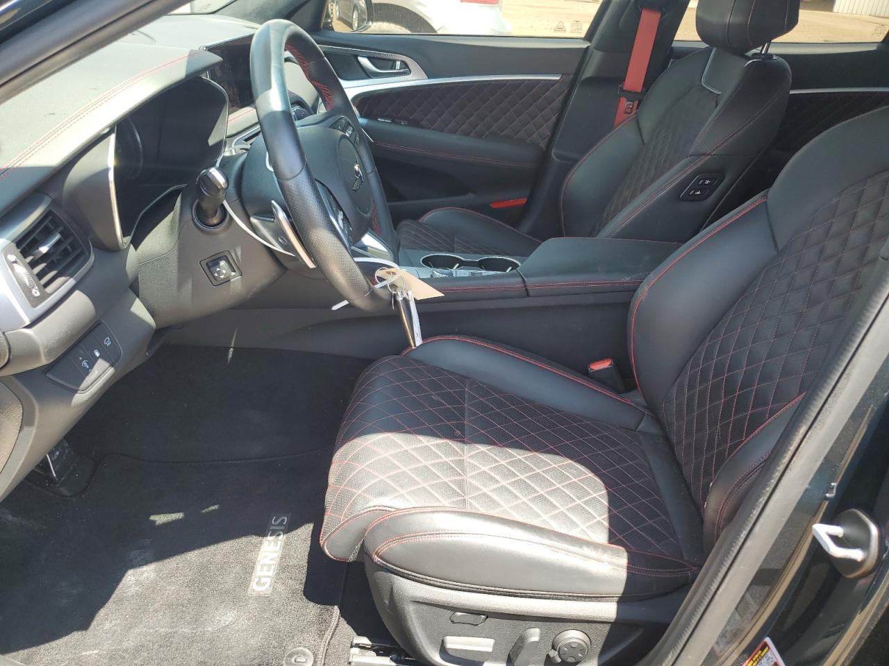 2023 Genesis G70 Base - Фото 7