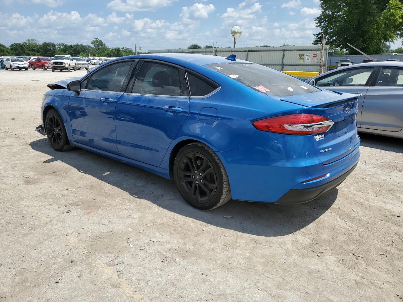 2019 Ford Fusion Se - Фото 2