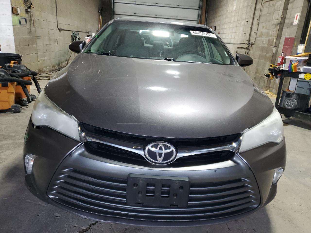 2015 Toyota Camry Le - Image 5