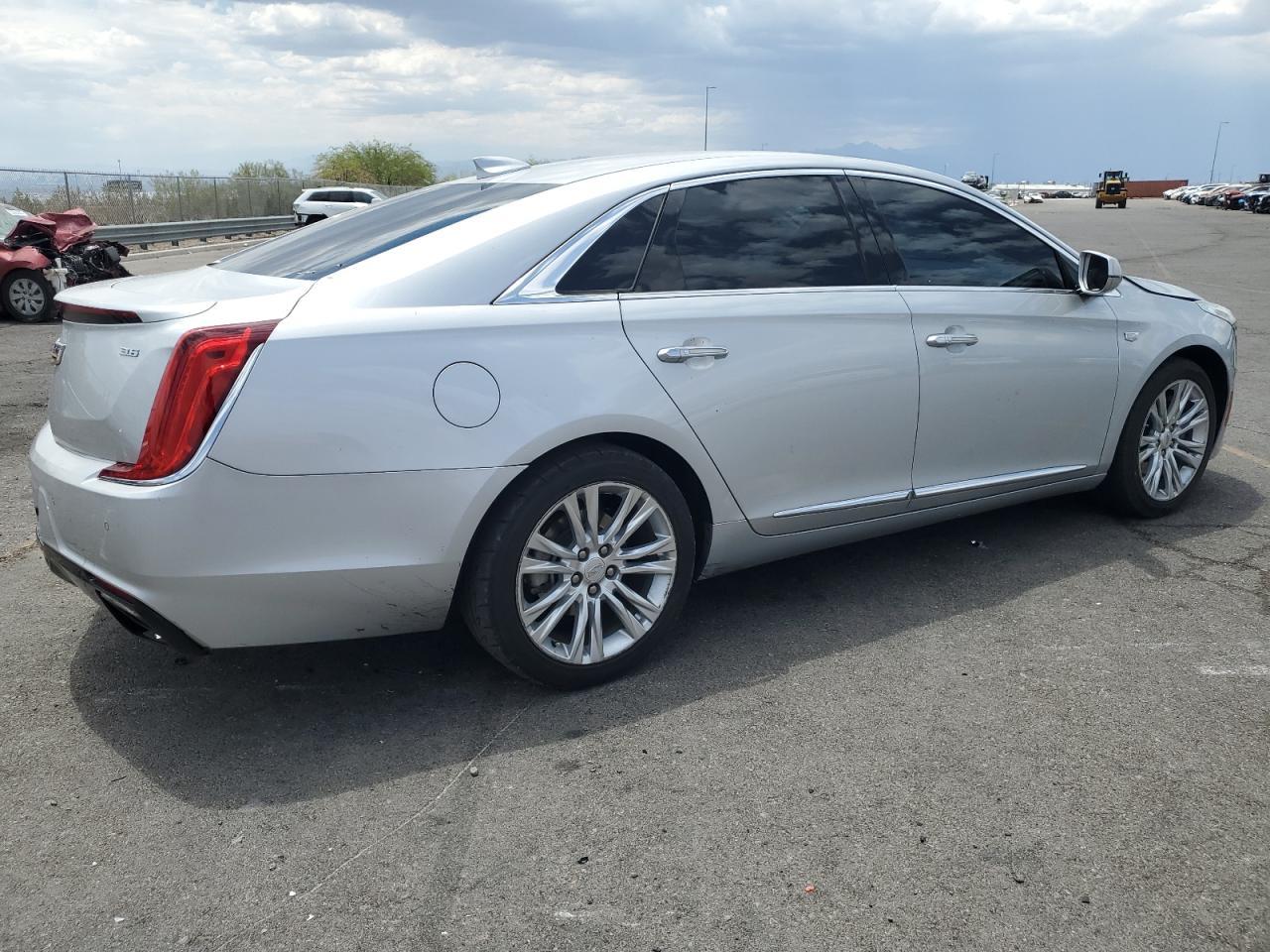 2018 Cadillac Xts Luxury - Фото 3