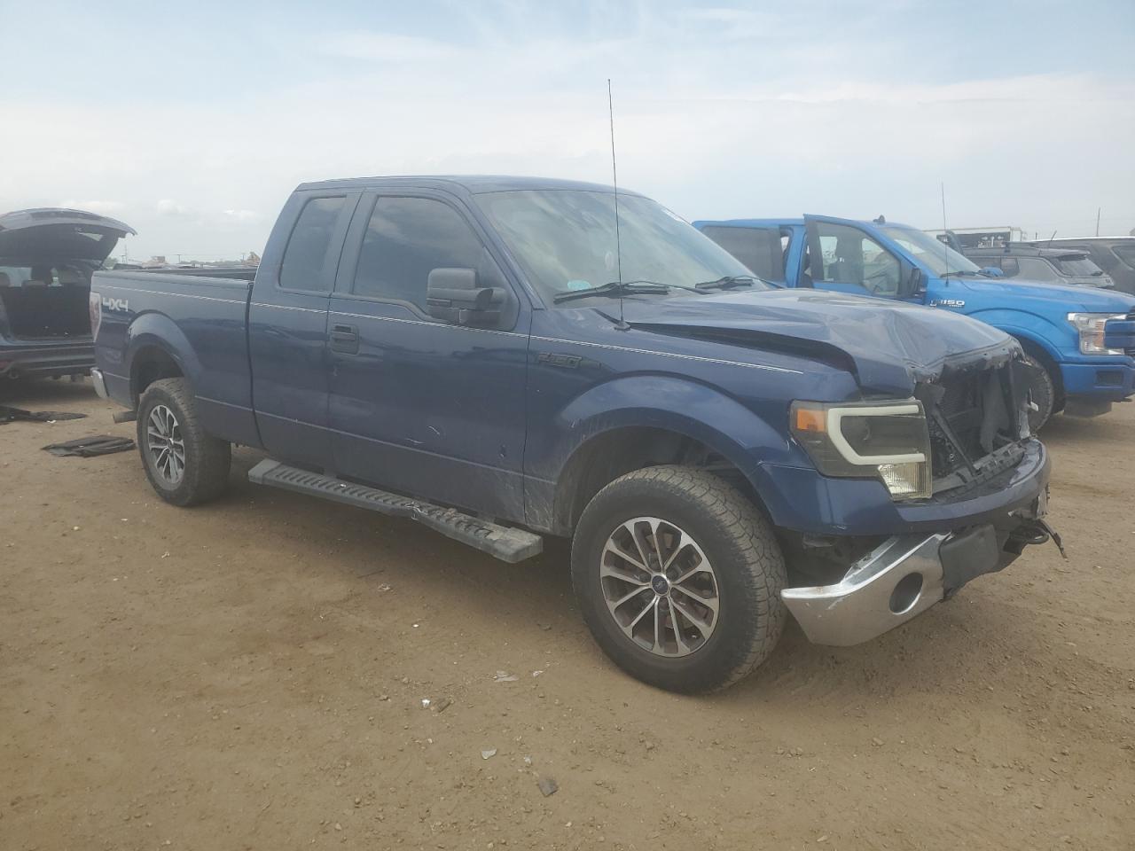 2012 Ford F150 Super Cab - Image 4