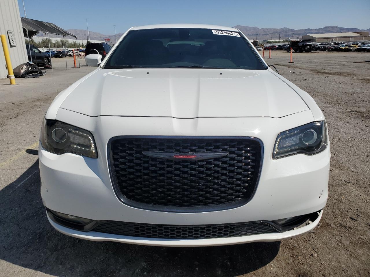 2021 Chrysler 300 S - Фото 5