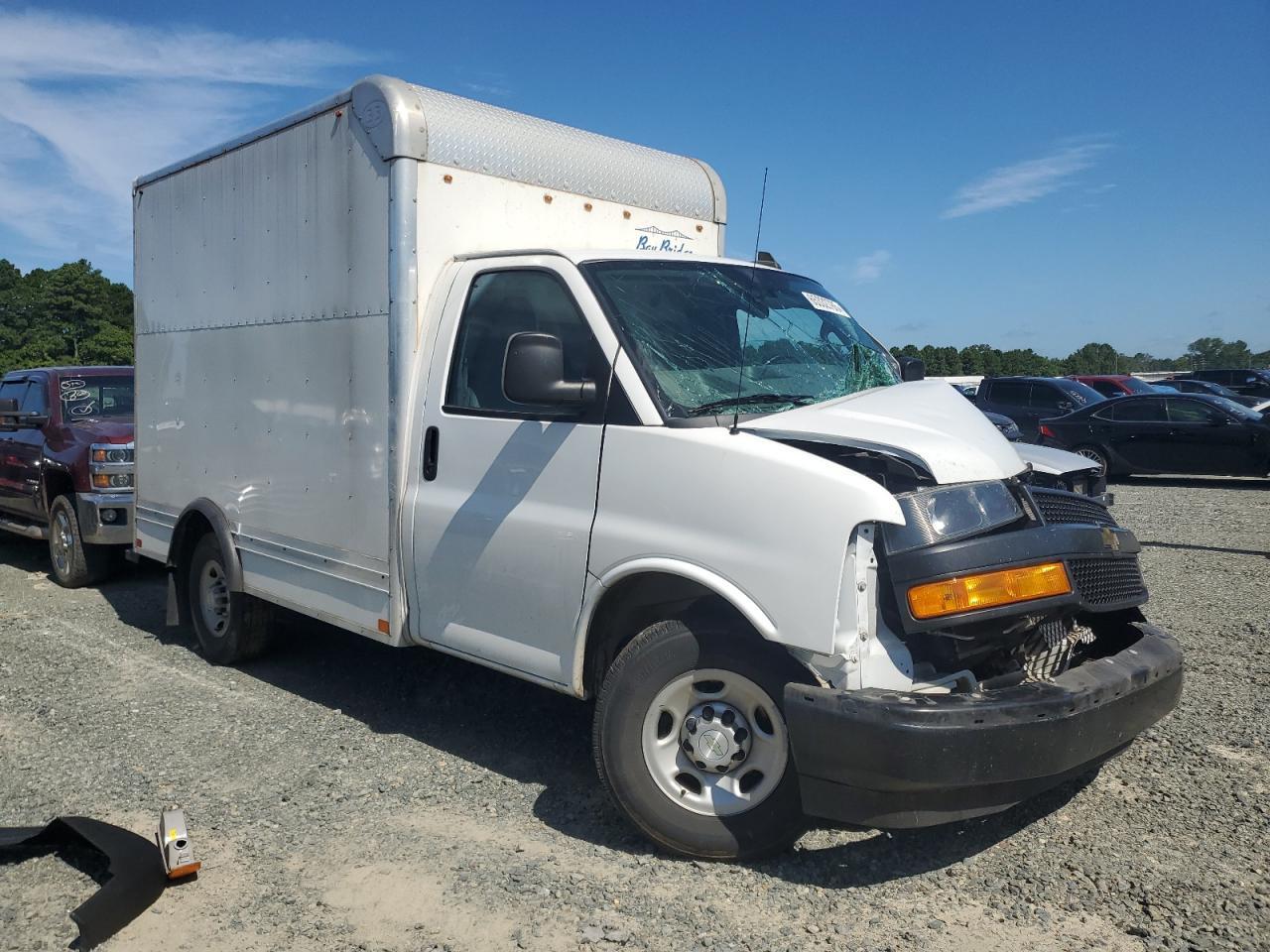 2021 Chevrolet Express G3500 - Фото 4