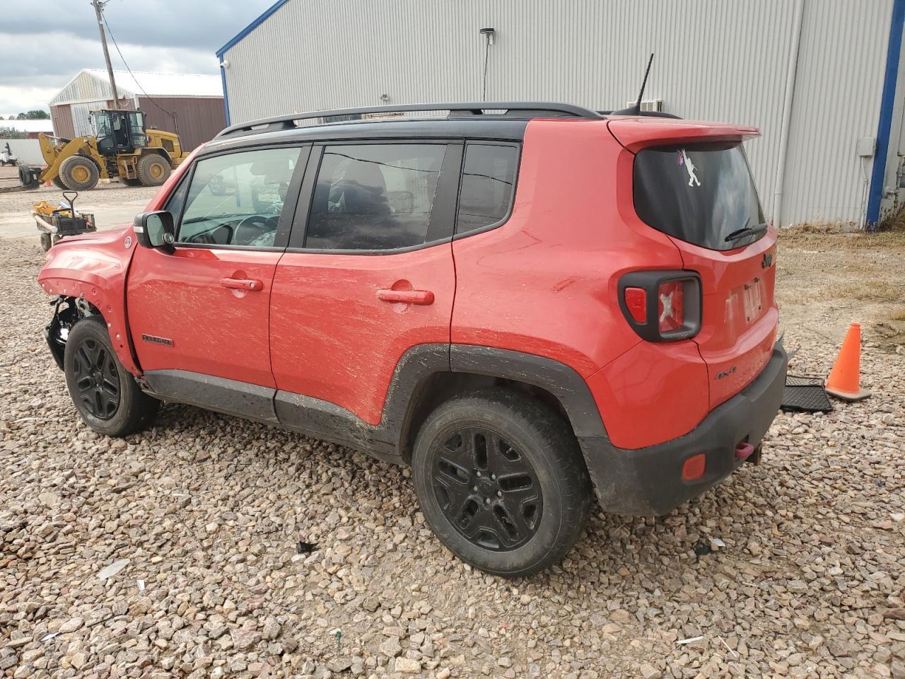 2018 Jeep Renegade Trailhawk - Image 2