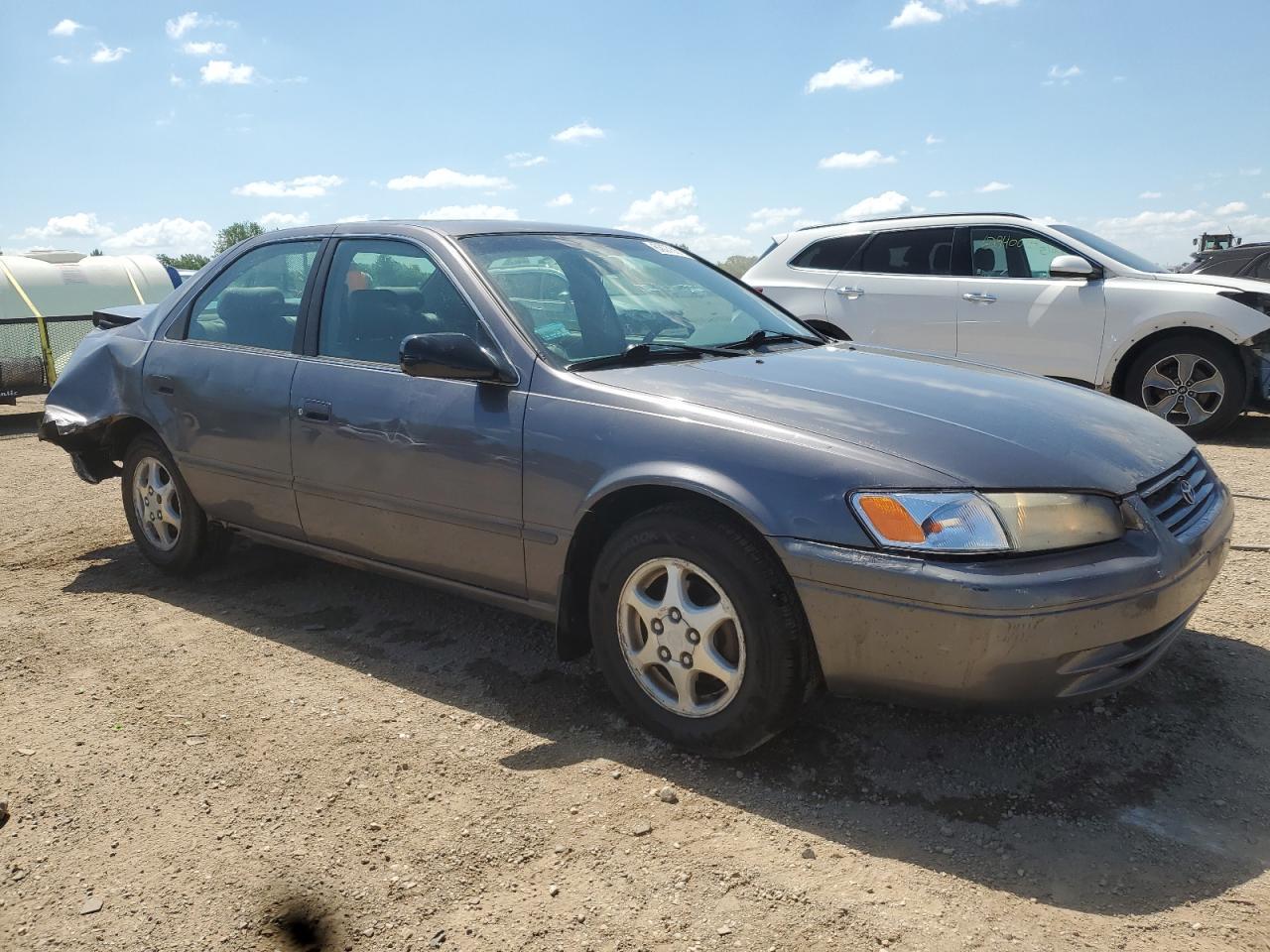1999 Toyota Camry Ce - Фото 4