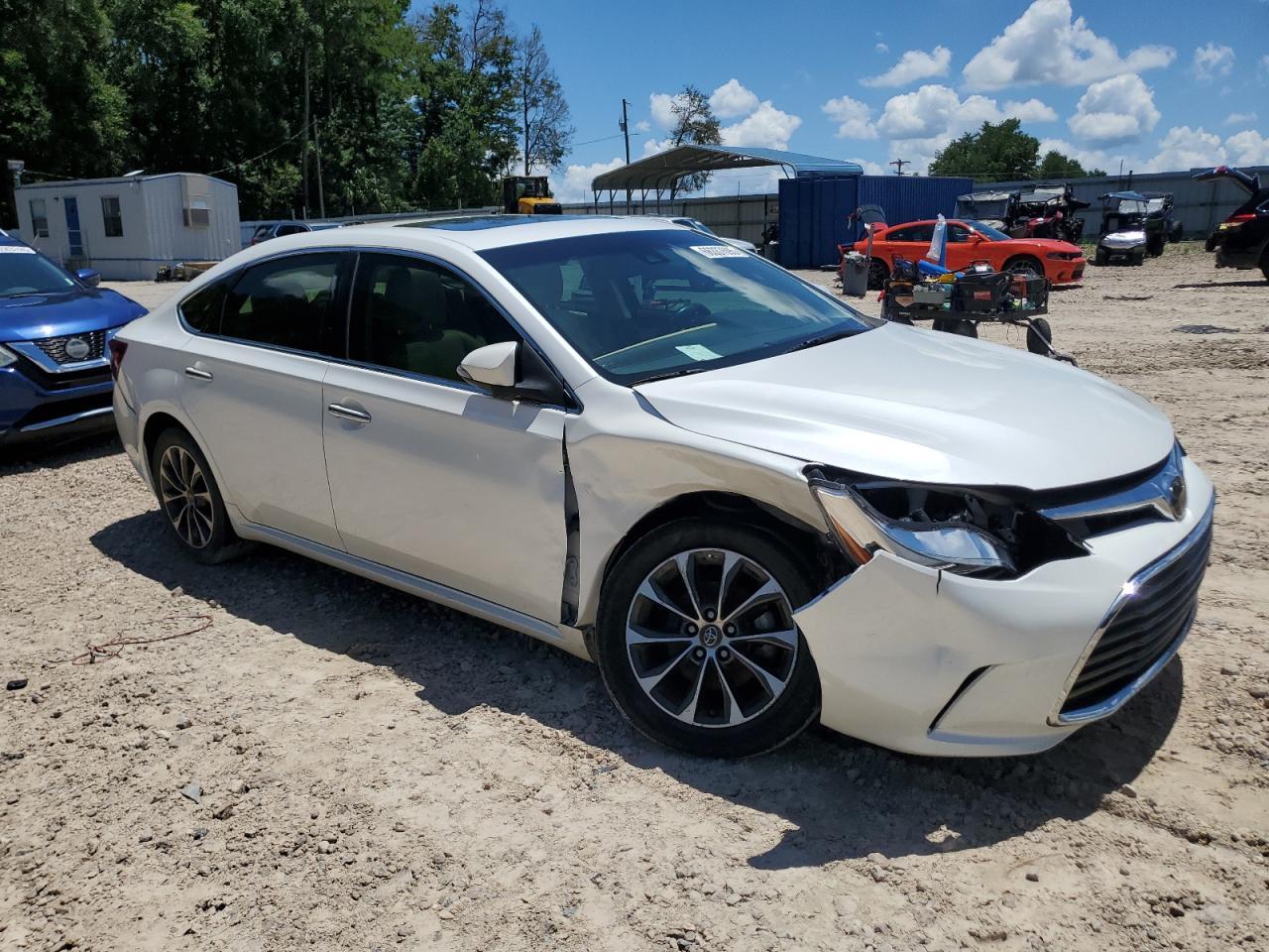 2017 Toyota Avalon Xle - Фото 4