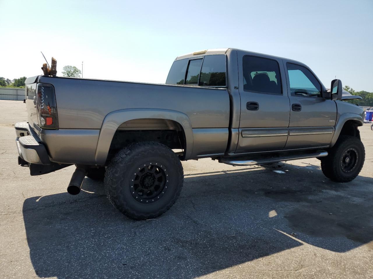 2006 Chevrolet Silverado K2500 Heavy Duty - Фото 3