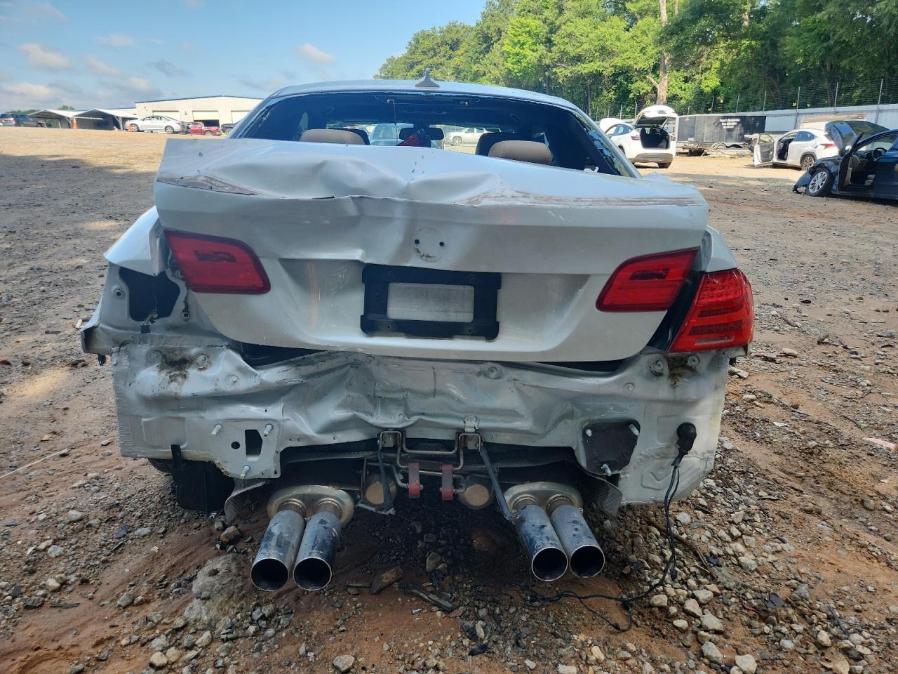 2011 BMW M3 - Фото 6