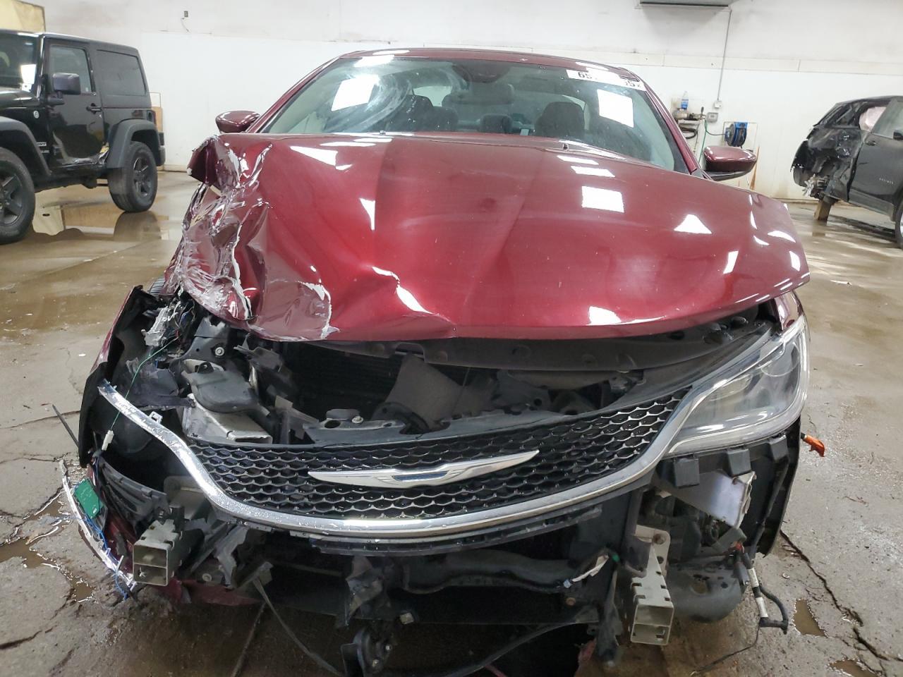 2015 Chrysler 200 Limited - Image 5