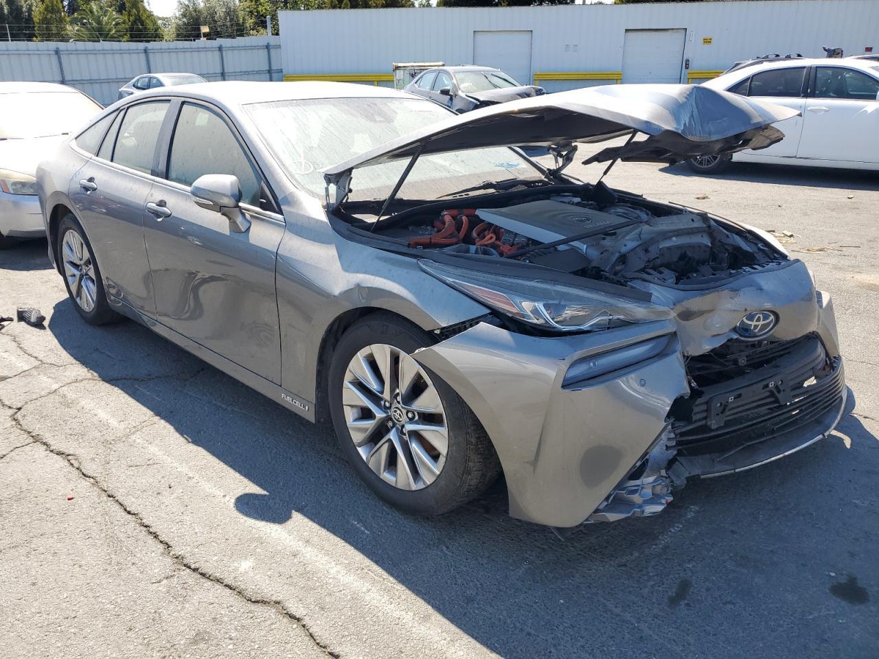 2022 Toyota Mirai Le - Фото 4