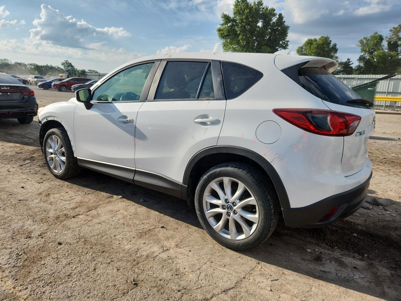 2015 Mazda Cx-5 Gt - Image 2