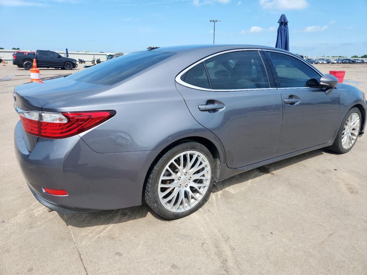 2013 Lexus Es 350 - Фото 3