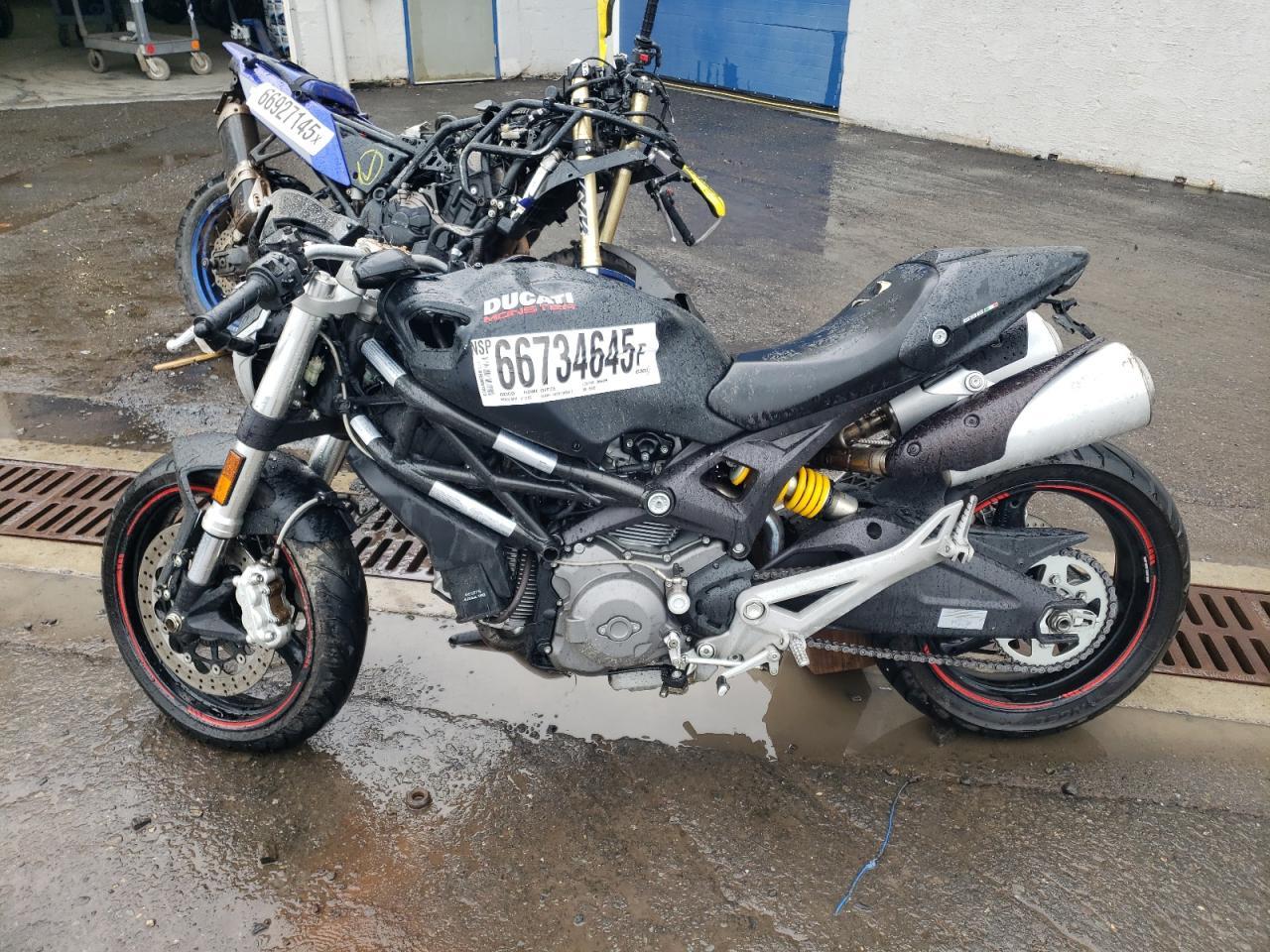 2012 Ducati Monster 696 - Фото 3