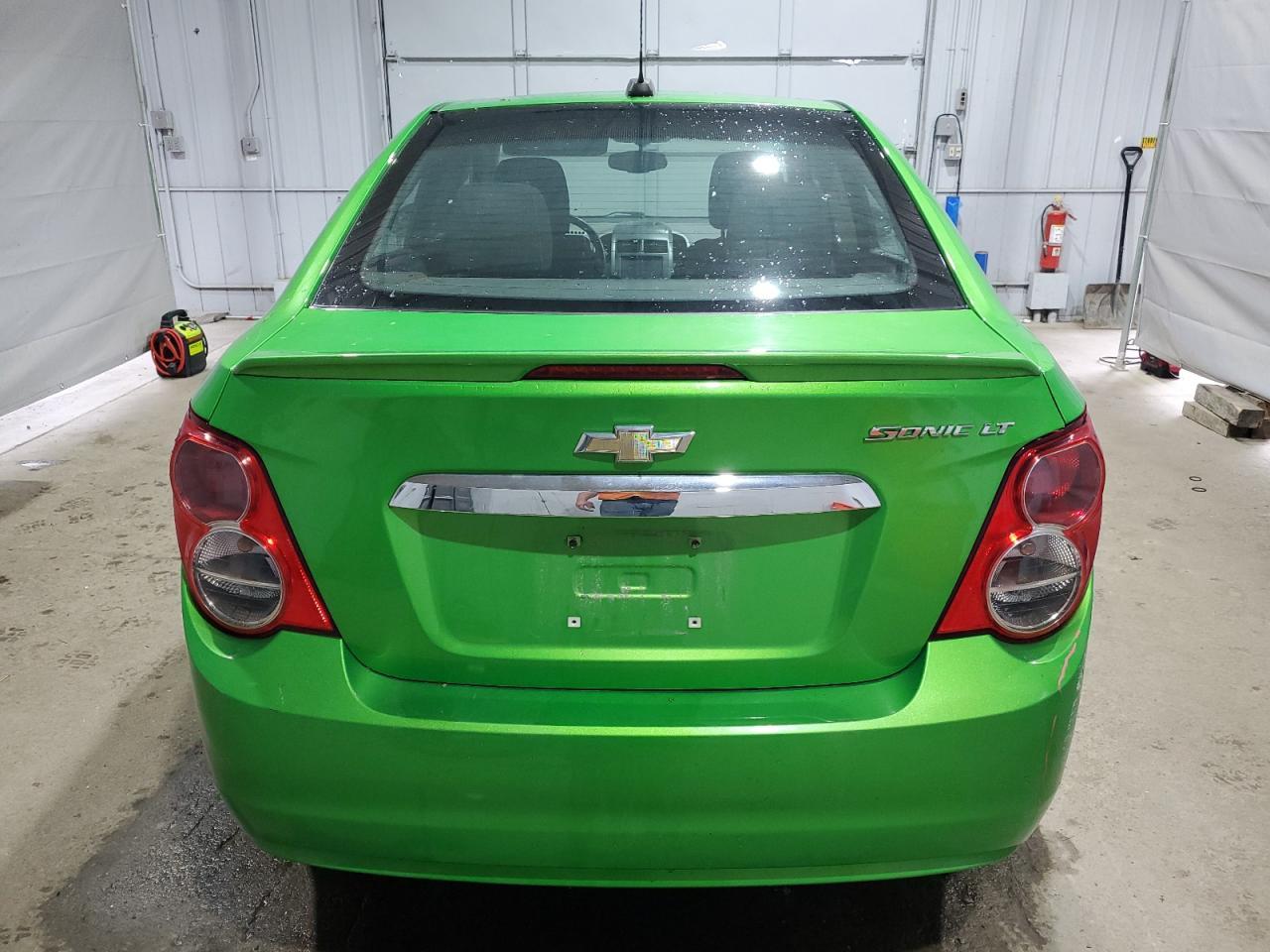 2015 Chevrolet Sonic Lt - Фото 6